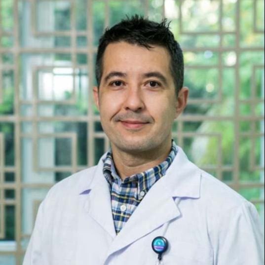 Dr. José Roberto Rossari